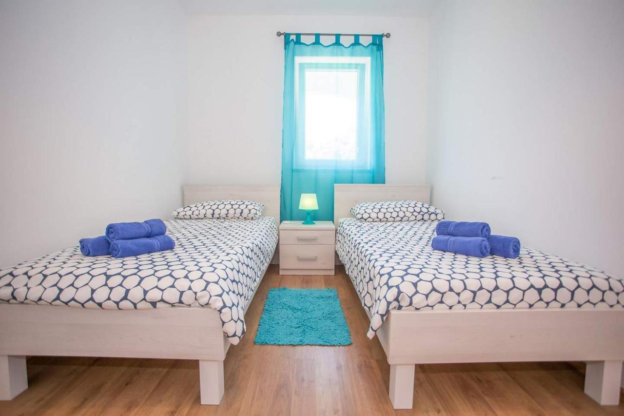 Apartment Mario 2 Poreč Eksteriør bilde